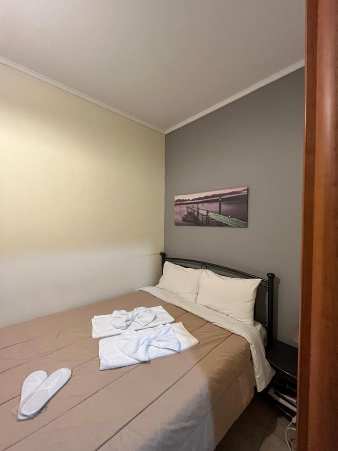 Pinpoint Rooms Mesolóngion Exterior foto